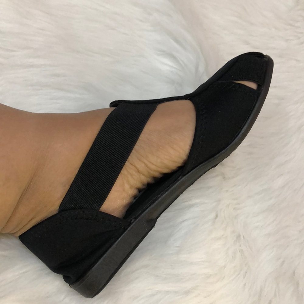 Black Stretch Sandal